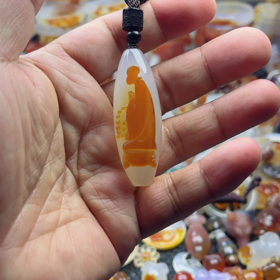 玛瑙/玉髓颈饰未镶嵌