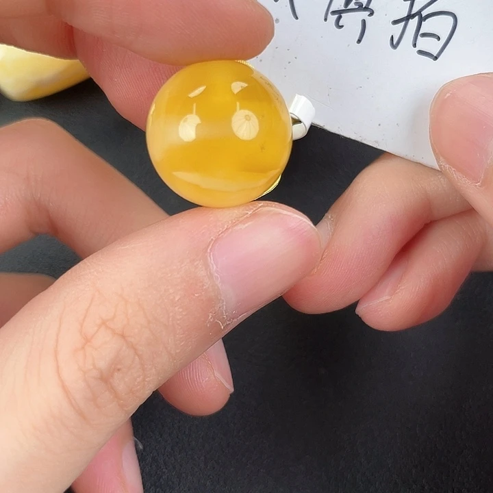 琥珀裸石未镶嵌天然45