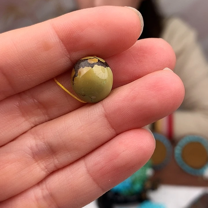 绿松石未镶嵌原矿