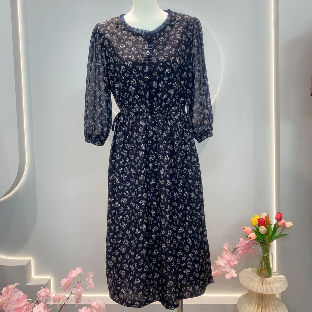 2902 新款高品质时尚长袖气质圆领收腰连衣裙