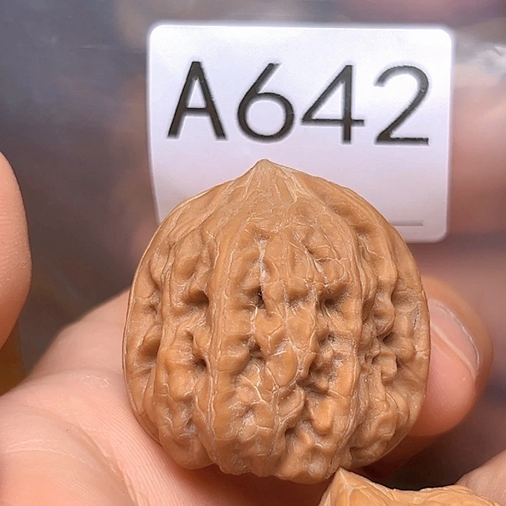 吊坠文玩核桃35凹底
