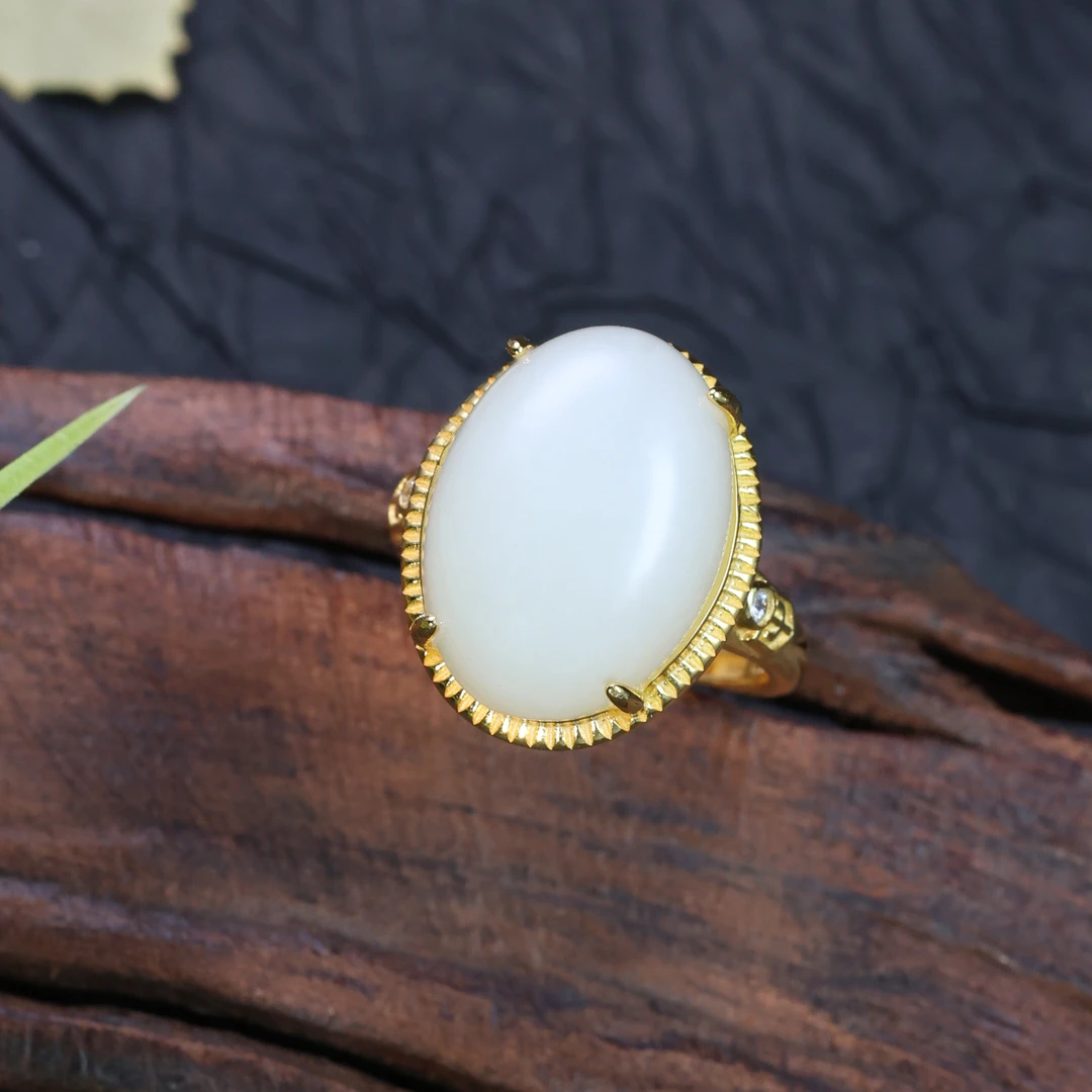 新疆爱思尔和田玉四爪戒指纹边白玉蛋面戒指JY0618-02（多样性发货