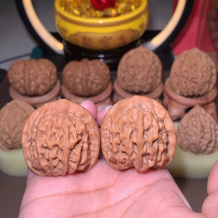 文玩核桃把件天地