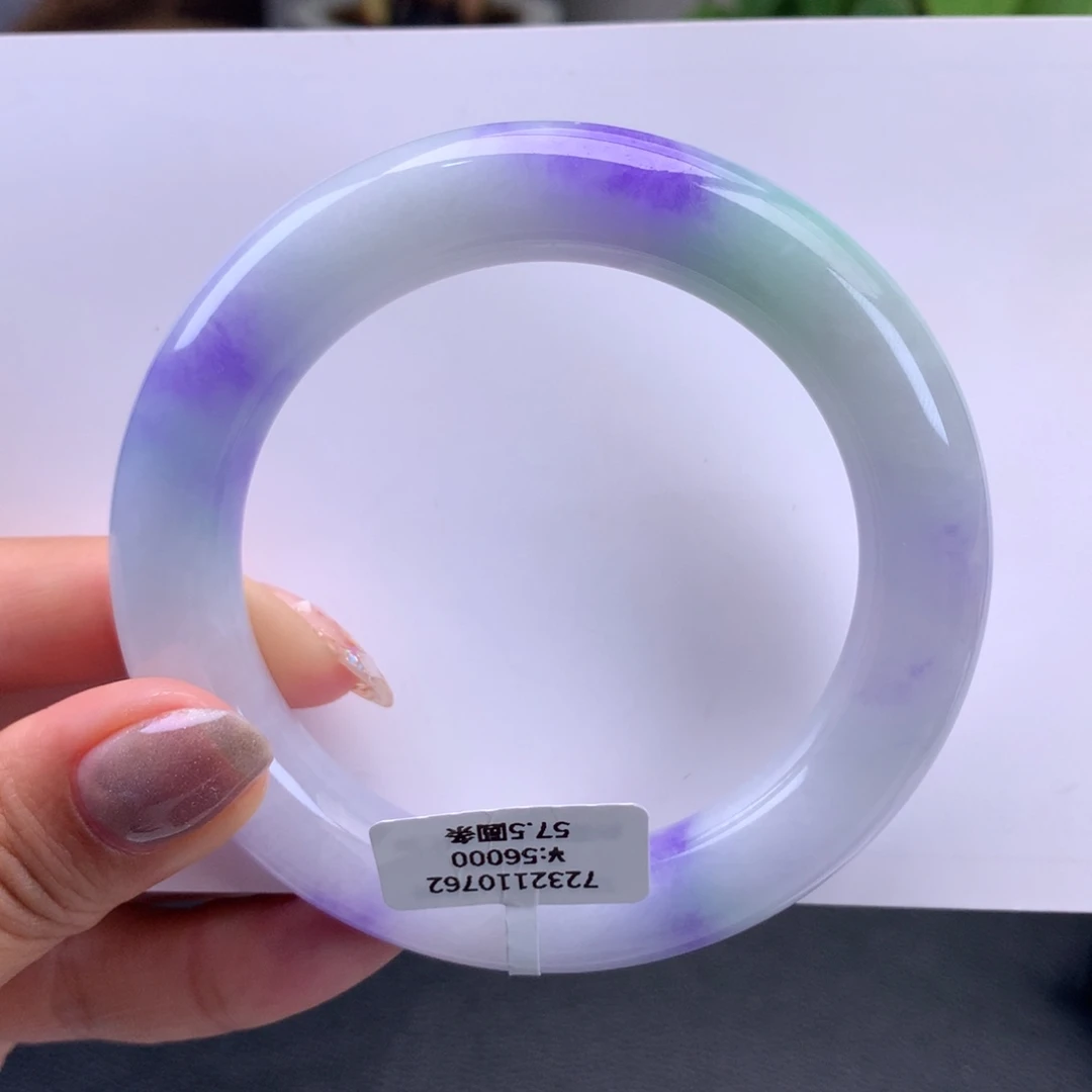翡翠手镯未镶嵌细糯牛奶底妖紫圆条手镯