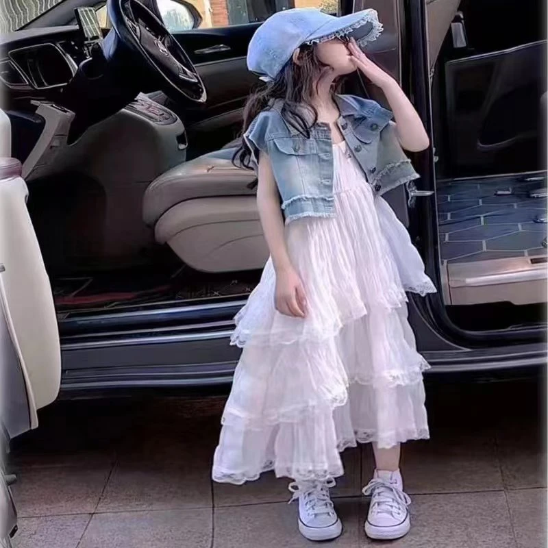 女童夏季吊带裙中大童新款连衣裙儿童纯色蕾丝蛋糕裙牛仔马甲套装