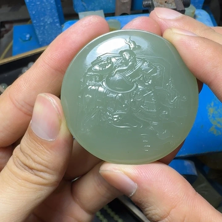 颈饰未镶嵌和田玉