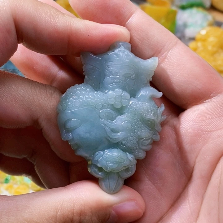 未镶嵌定制翡翠翡翠一念之间