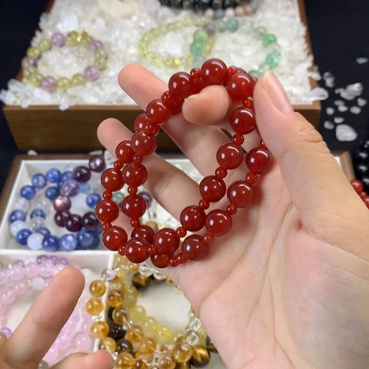 石英石红玛瑙手串多样性发其一