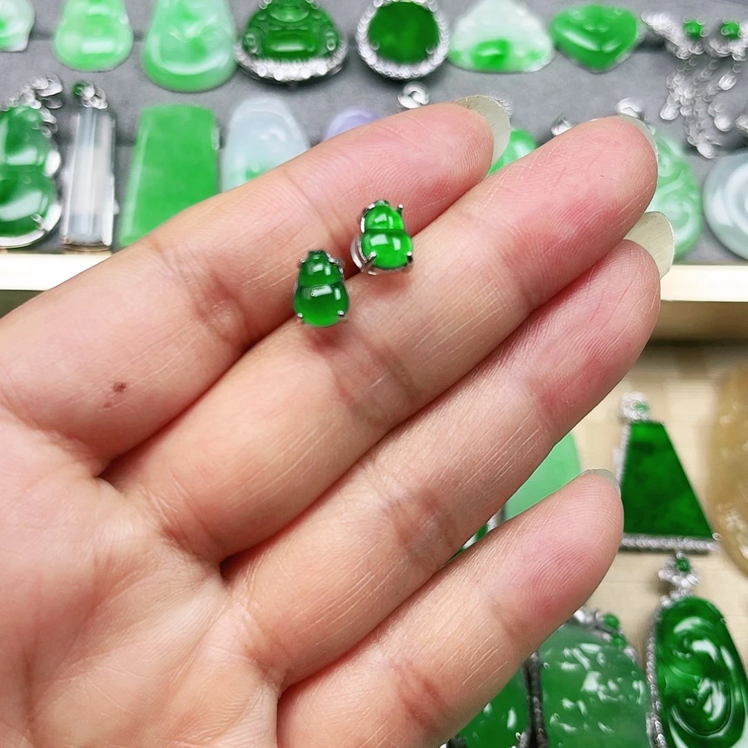 翡翠颈饰未镶嵌裸石