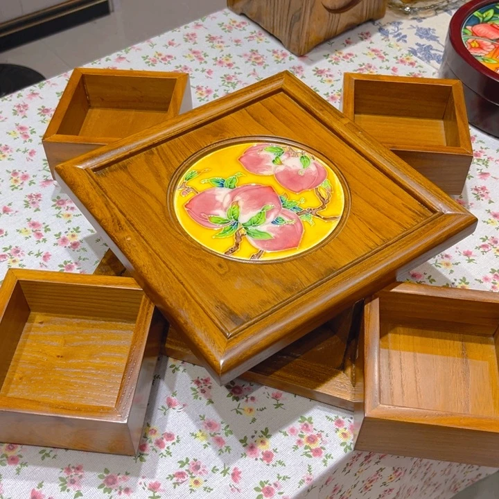 青***洋一体款瓷板画艺术作品