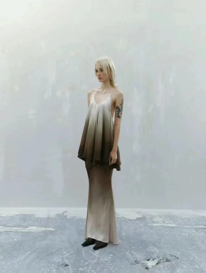 【现货2025夏季爆款】水墨扎染渐变吊带复古醋酸高级感法式气质套装