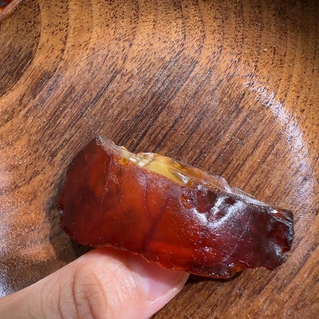 未镶嵌定制琥珀T****?专属定制