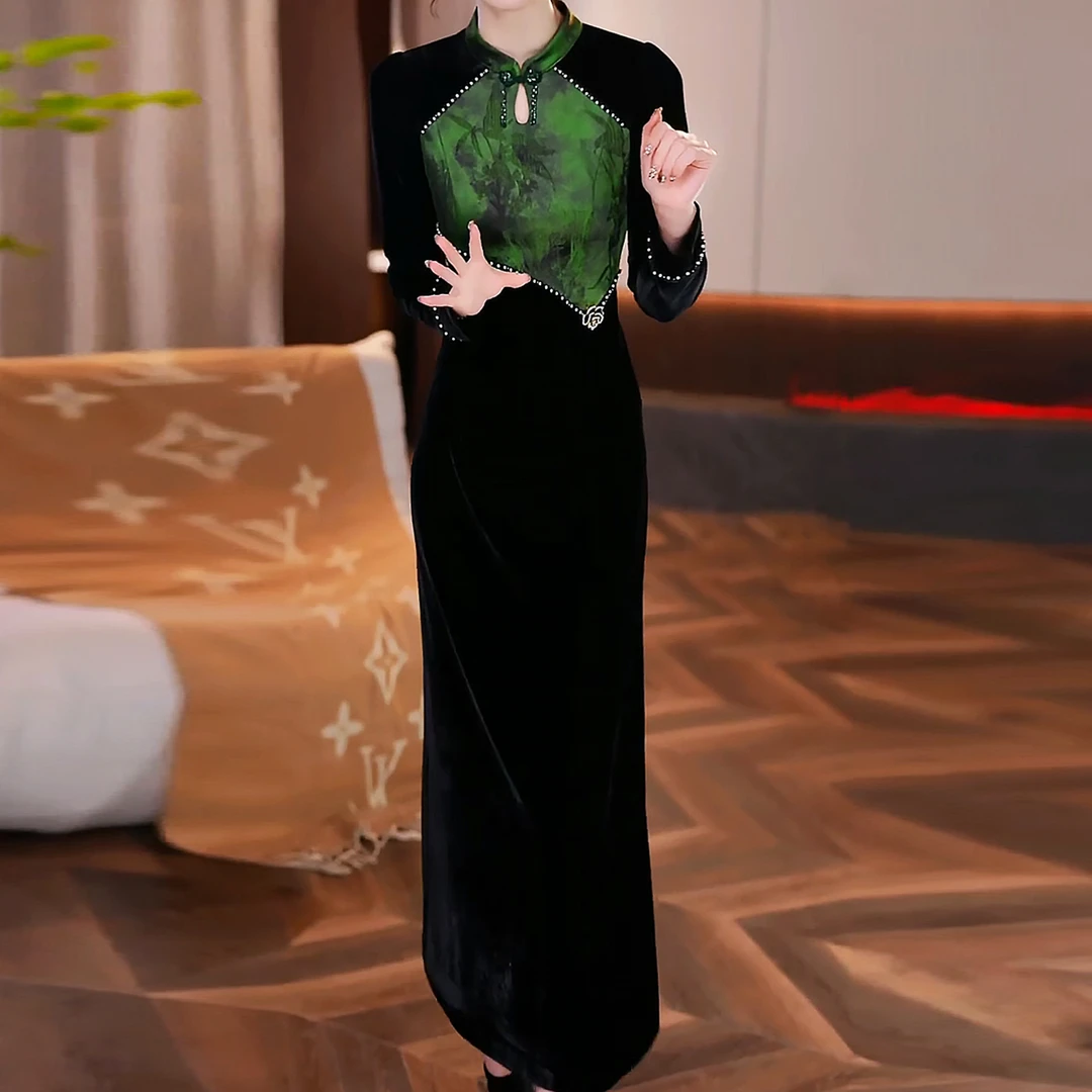 女装连衣裙金丝绒时尚加厚2025秋冬新款喜婆婆气质修身中长款裙子