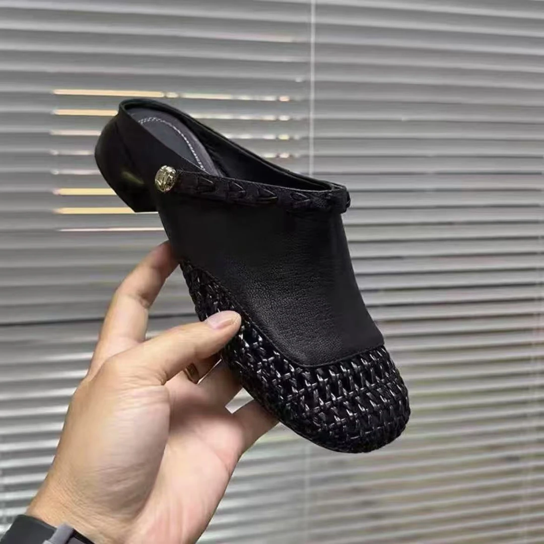 【品牌力荐】夏季镂空透气羊编织半拖鞋女时尚百搭圆头两穿粗跟拖鞋