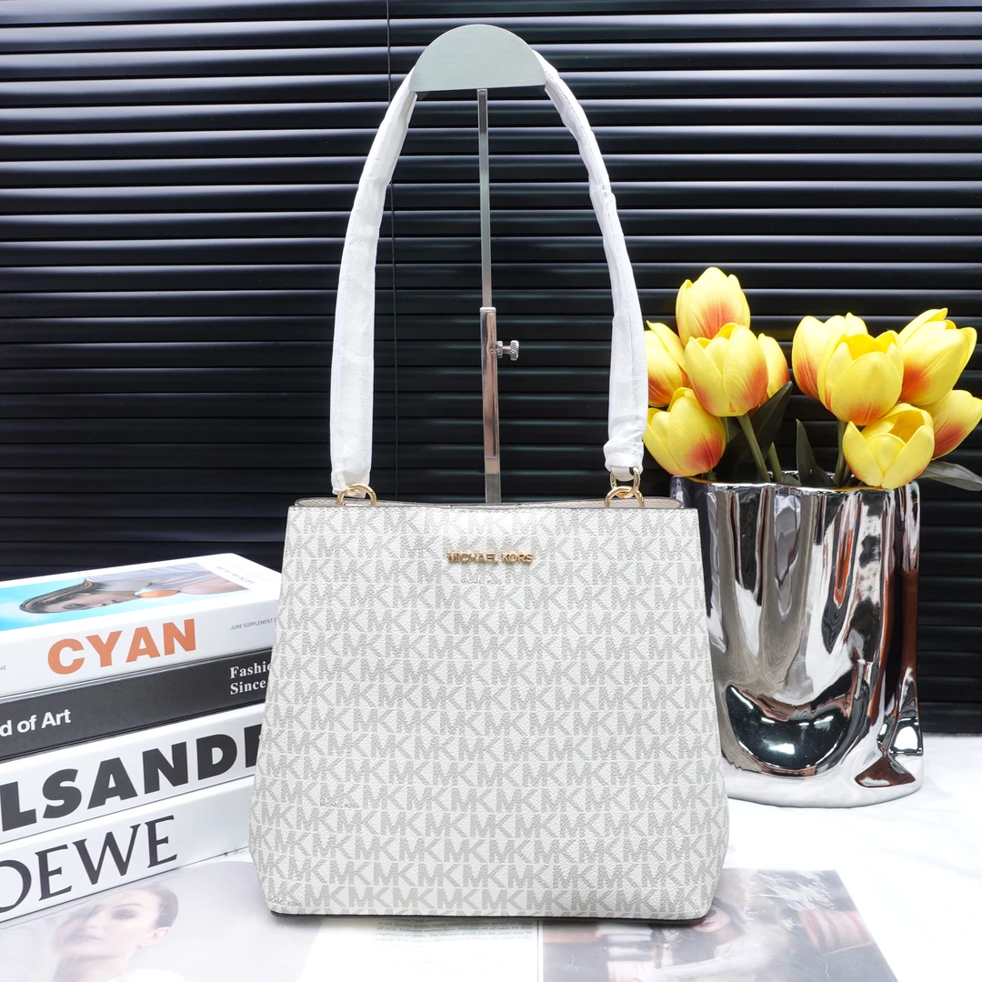 95新 MICHAEL KORS/迈克高仕 单肩包/T10283256