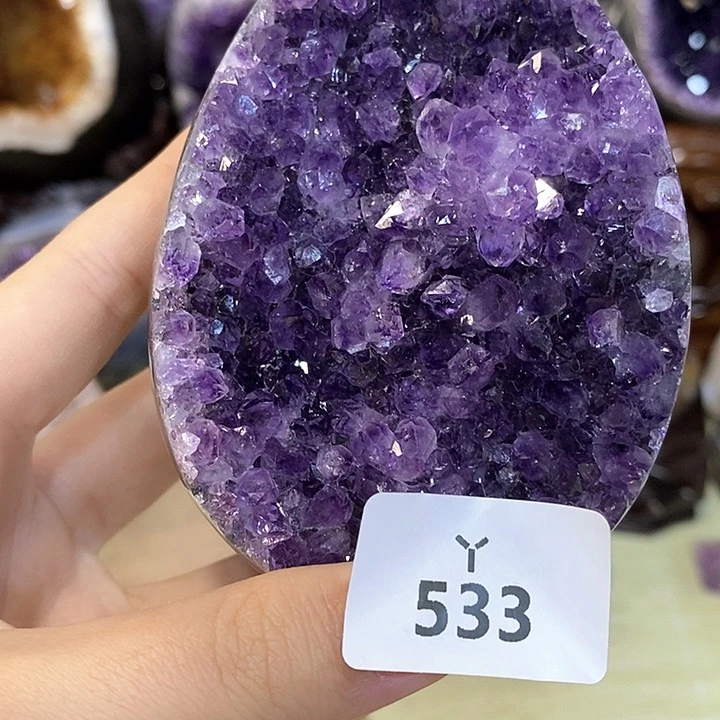 未镶嵌水晶大型摆件（非配饰）