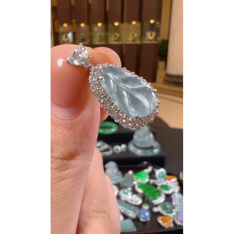 天然A货翡翠SW43叶子吊坠多样性发一