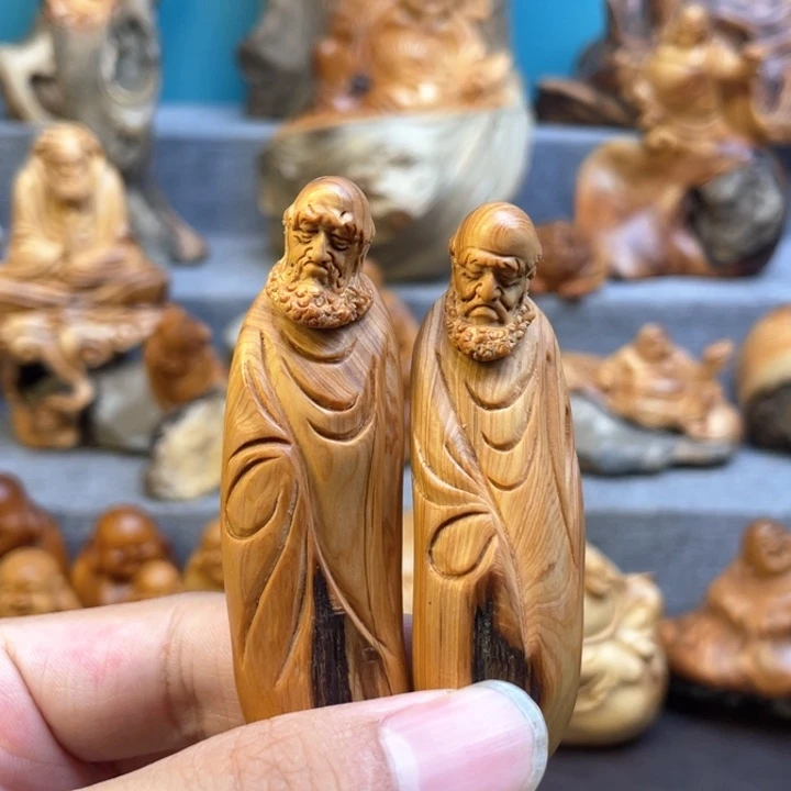 柏木（崖柏）崖柏根雕