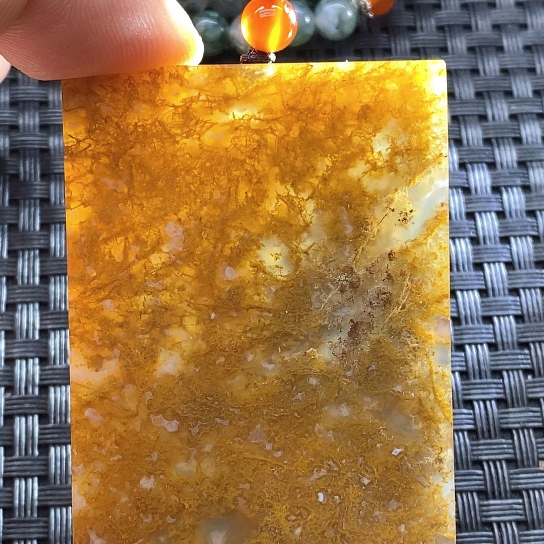 未镶嵌颈饰玛瑙/玉髓l