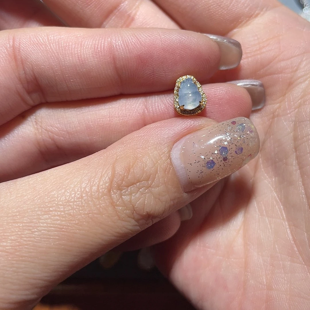 吊坠(不含链)18K金镶嵌翡翠你*猜