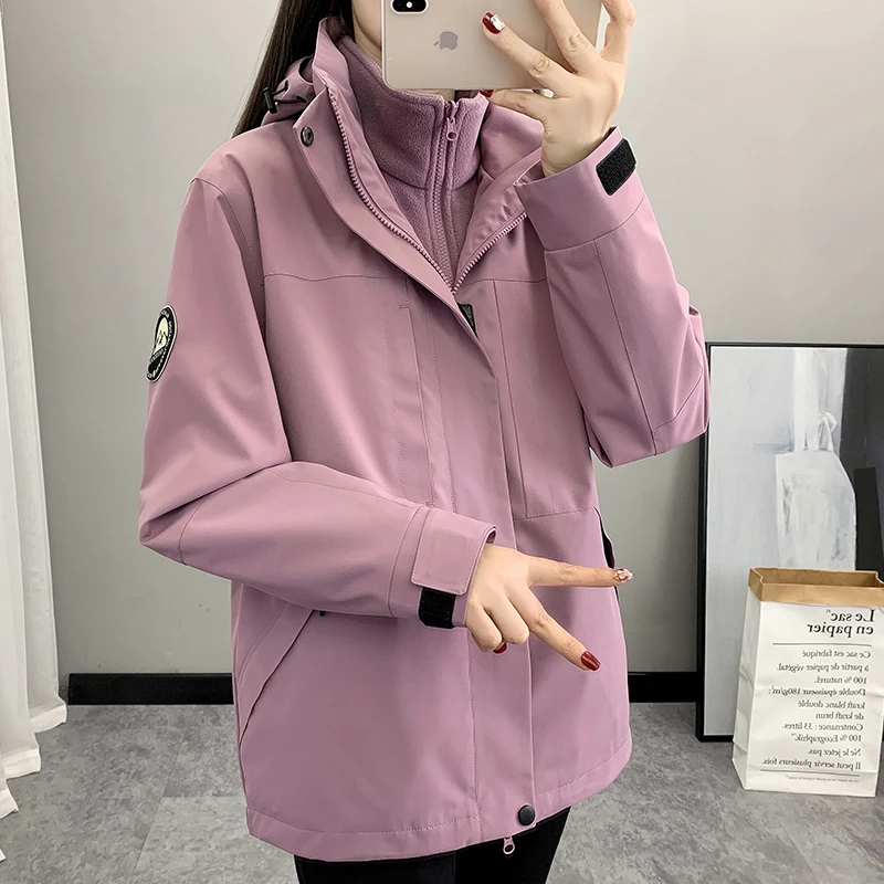 冲锋衣外套女款2025新款三合一可拆卸秋冬防风防水透气登山风衣男