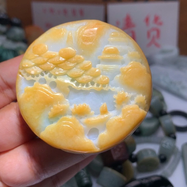 翡翠未镶嵌颈饰保真天然A货翡翠