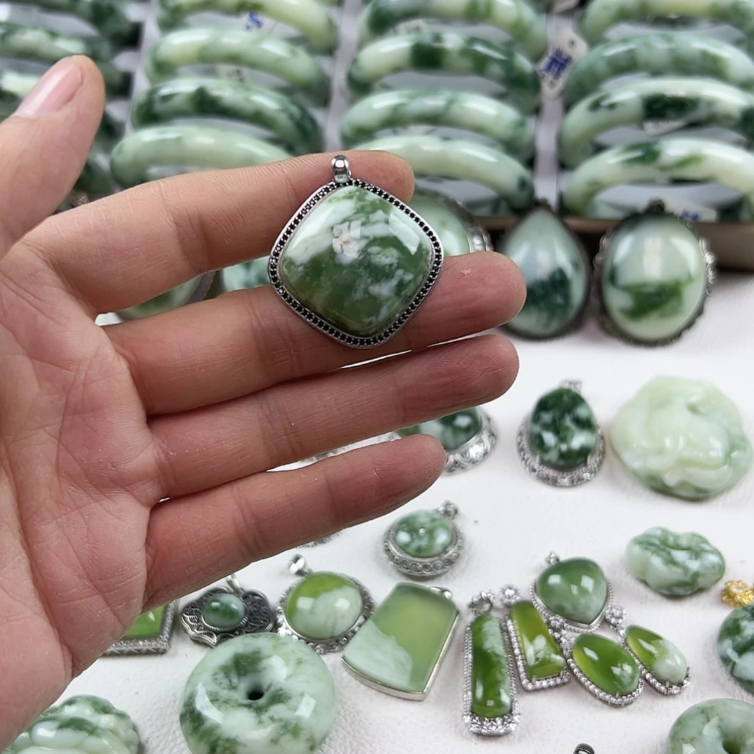 蛇纹石玉银S925镶嵌颈饰