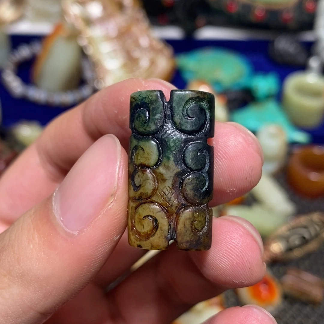 和田玉（糖玉）未镶嵌颈饰