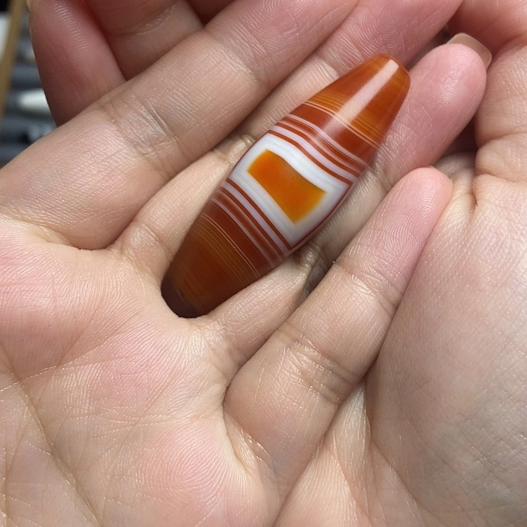 玛瑙/玉髓颈饰合金三****淡