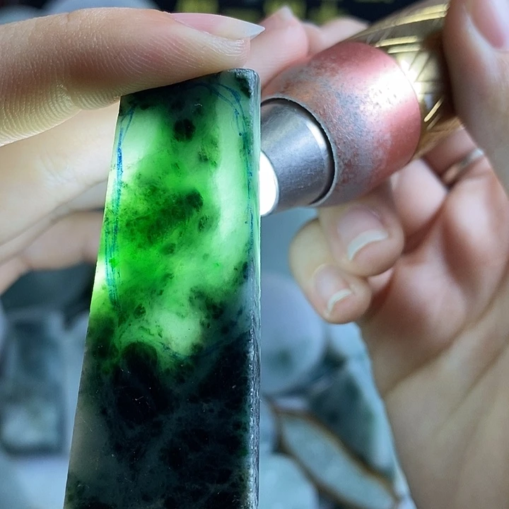 翡翠裸石纯天然翡翠