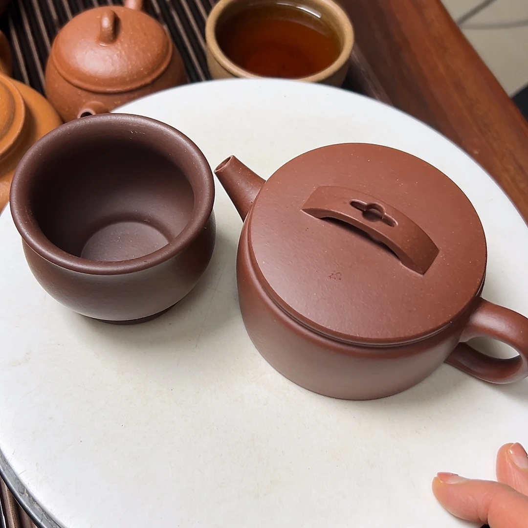 紫泥茶壶紫砂壶等传统