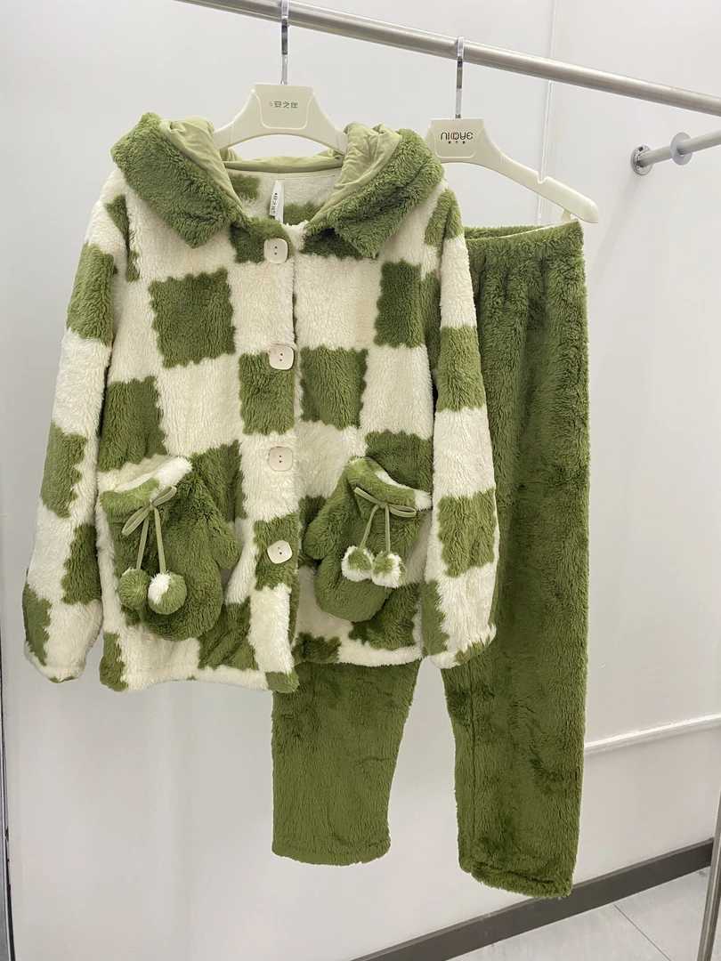 彩色品牌睡衣女士秋冬家居服21013
