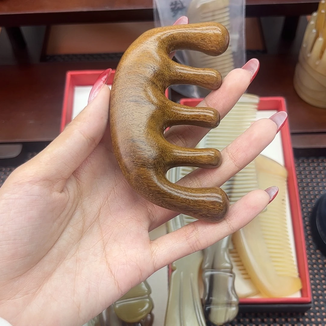 纯手工制作檀木梳子