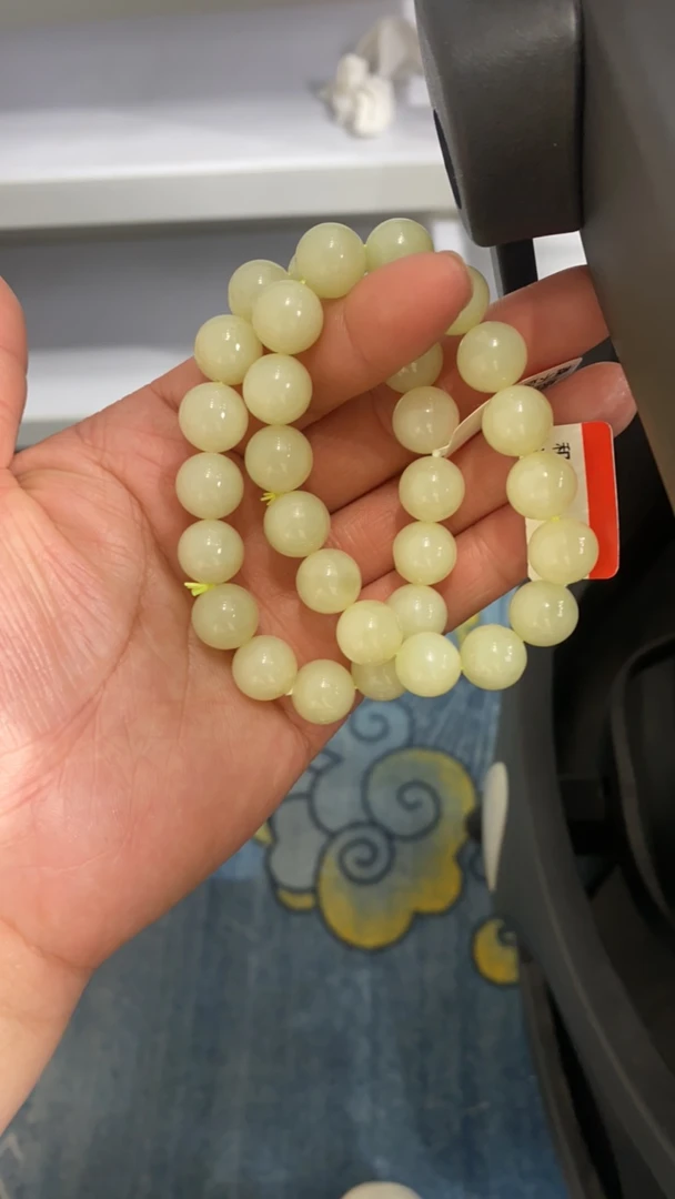 纯天然和田玉新疆若羌黄口料12多样性发货拍一发一