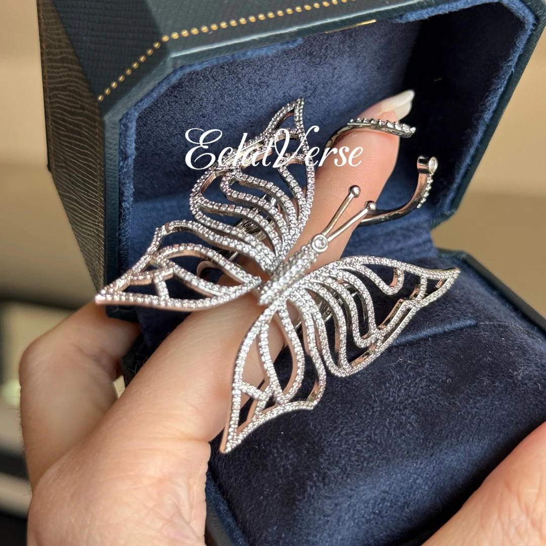 合金锆石戒指 骨节蝴蝶设计师重工轻奢轻珠宝戒指