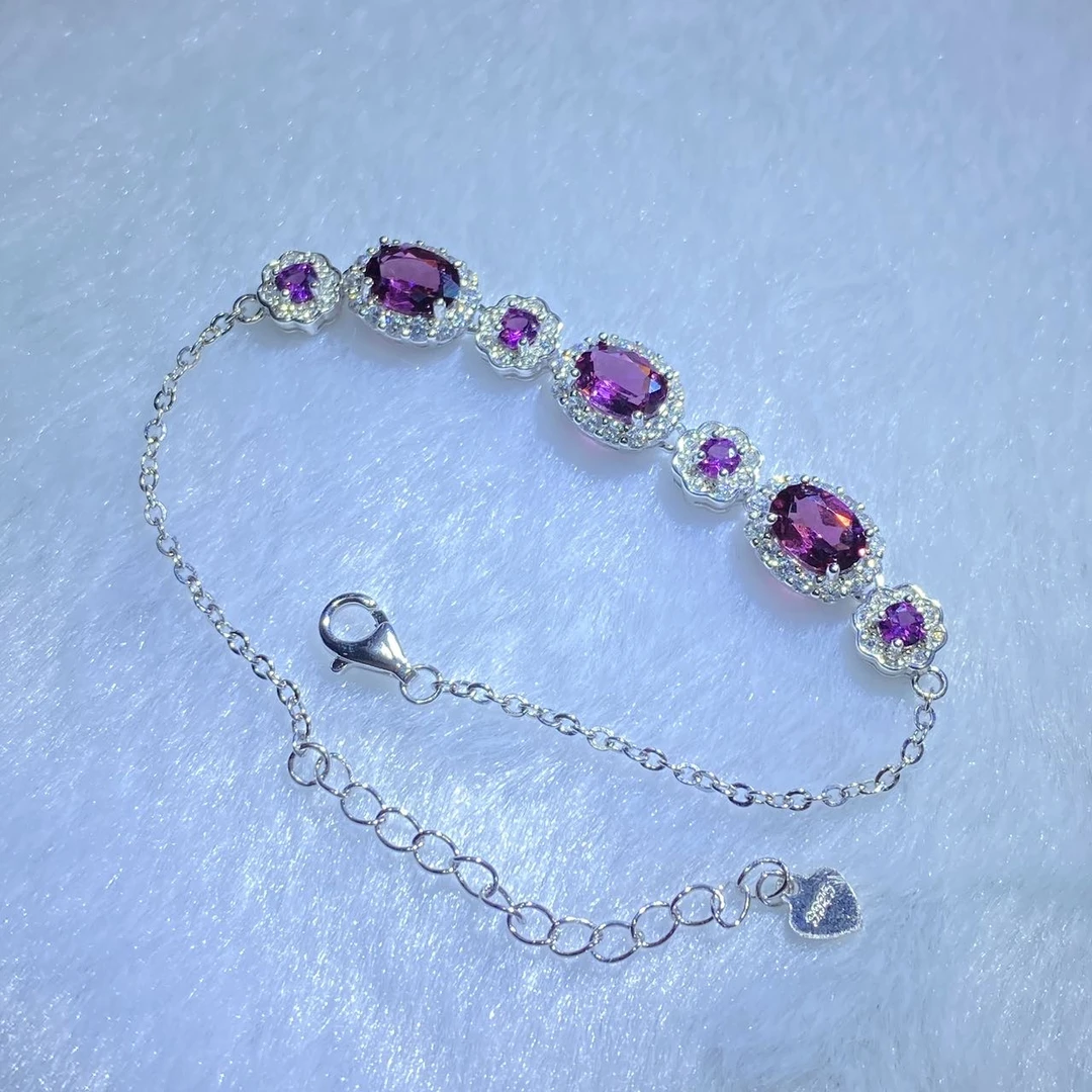 【小宝珠宝】27 T84185-S925银镶嵌紫牙乌手链