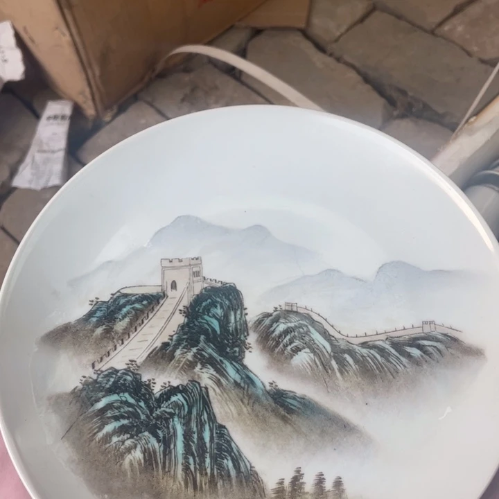 其他盘子碗砂锅都有