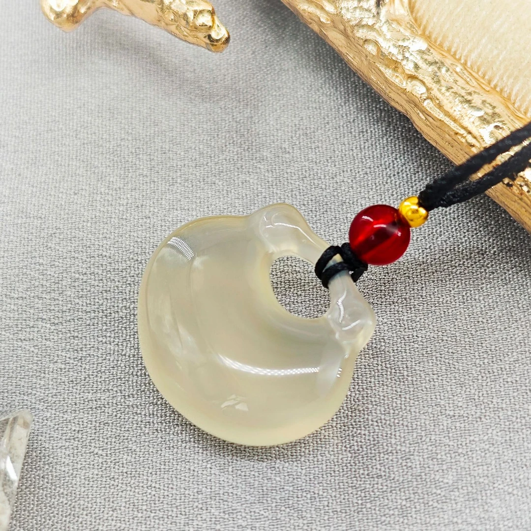 618特惠玉髓元宝吊坠/NYXF-YSDZ-123（多样性发货）