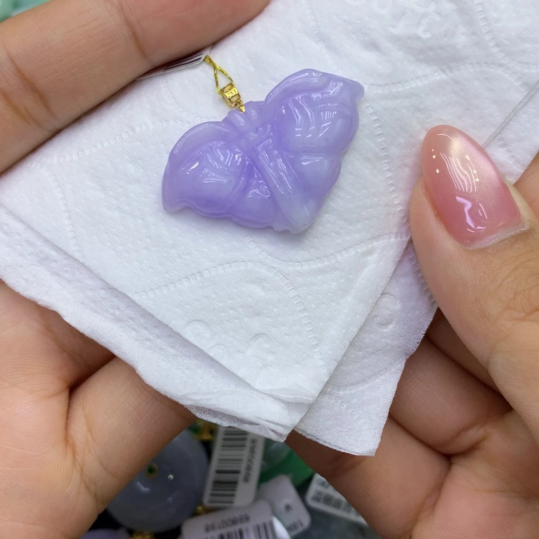 颈饰18K金镶嵌翡翠本*