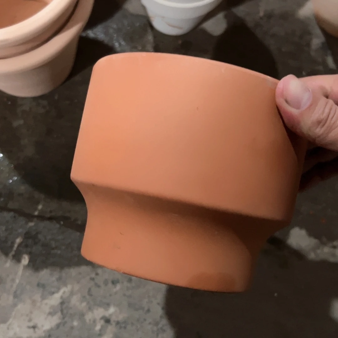 【闪购商品】红陶酒杯盆14口11高1个