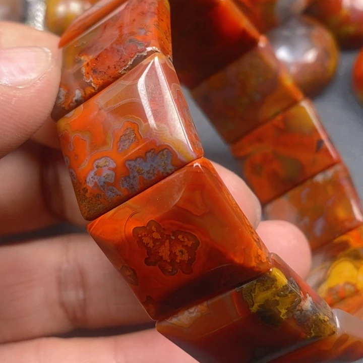 玛瑙/玉髓颈饰未镶嵌诚***桥