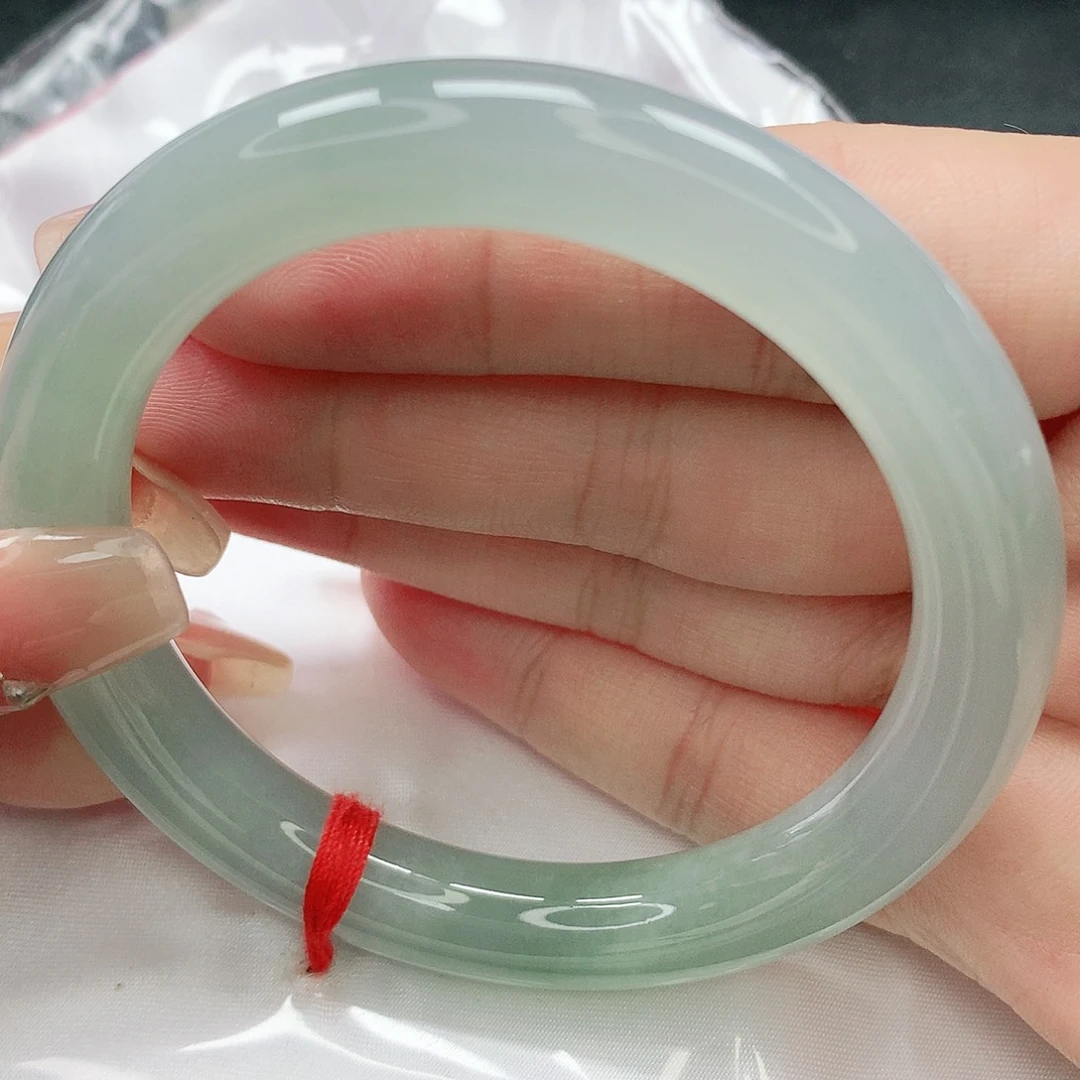 翡翠手镯未镶嵌缅甸天然A货翡翠