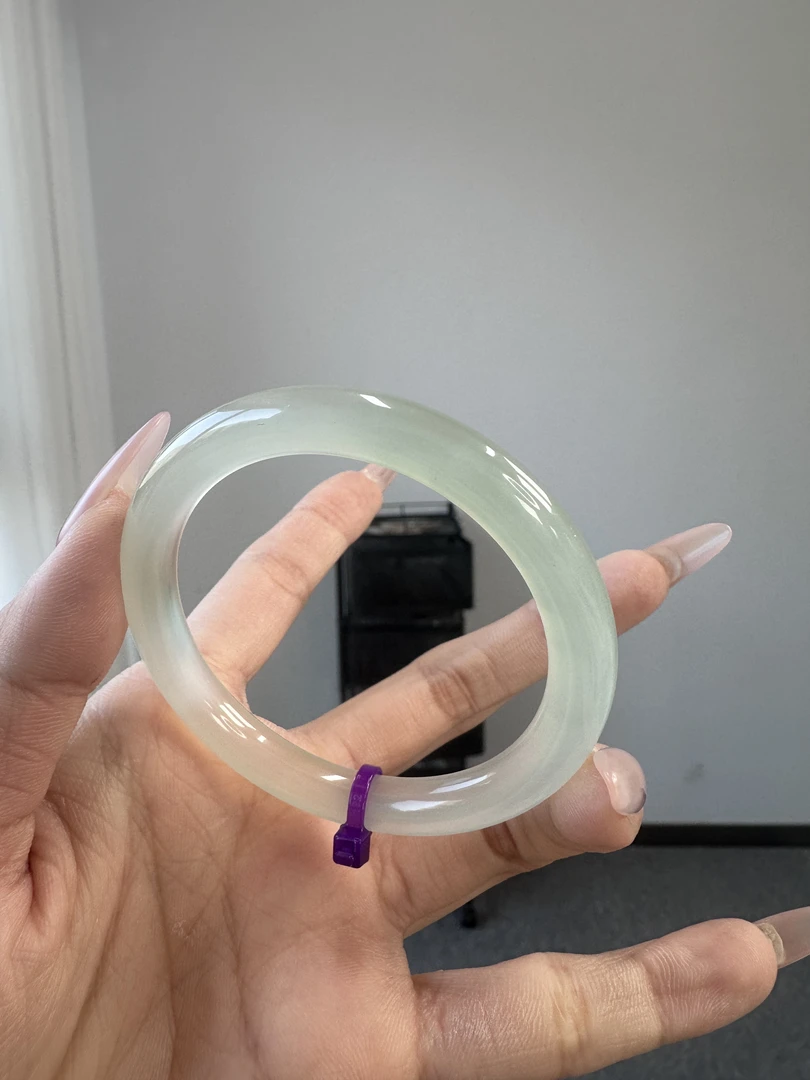 圆条卡8天然玛瑙玉髓手镯高冰透（多样性一支发货）需要包容