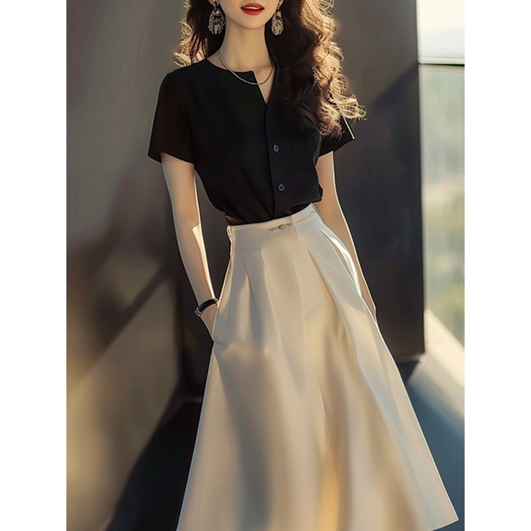 老钱风松弛感女装贵气夏季高端名媛法式气质黑色短袖上衣半