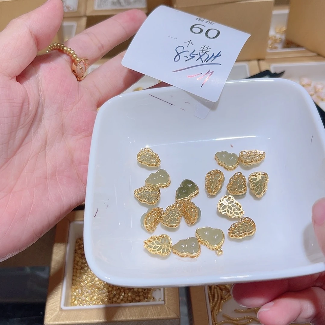 水晶珠宝半成品银S925镀金镶嵌60 。