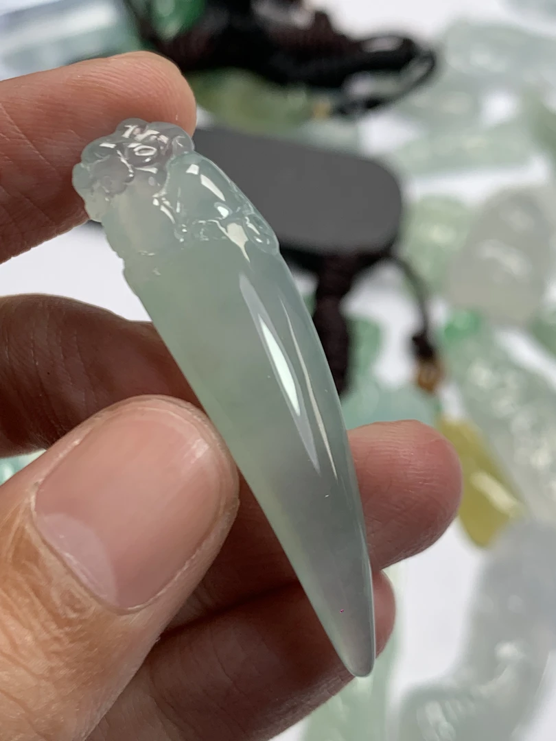 天然缅料a货翡翠冰胶龙牙46.9×11.8×7.6