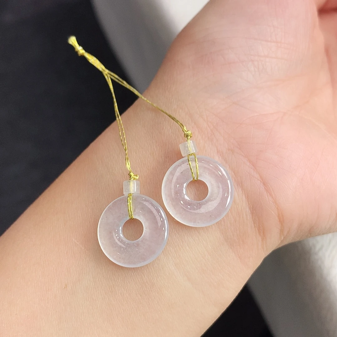 翡翠未镶嵌戒指甜甜圈