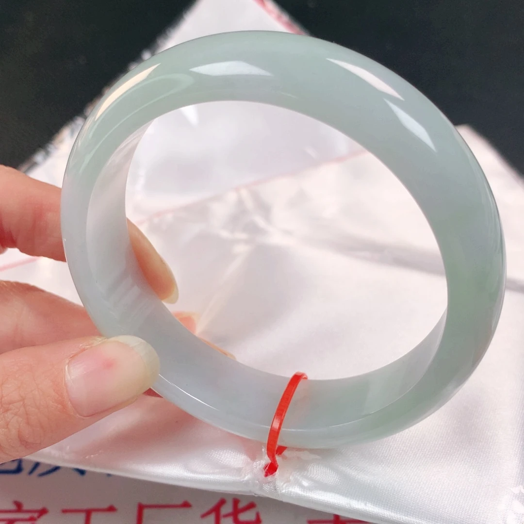 翡翠未镶嵌手镯058