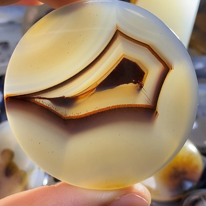 未镶嵌颈饰玛瑙/玉髓