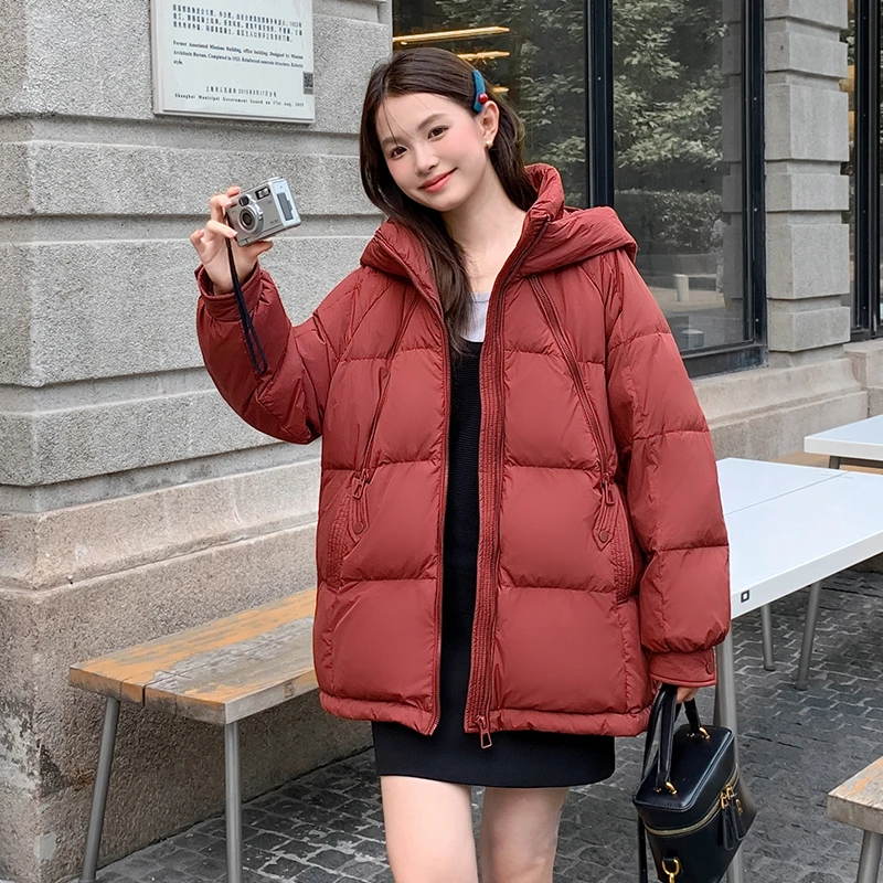 新款胖mm200斤韩版加肥加大码羽绒服女连帽中长款红
